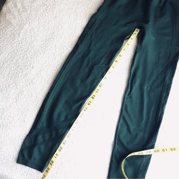 Tory Burch sports seamless leggings pants - Picture 3 of 10